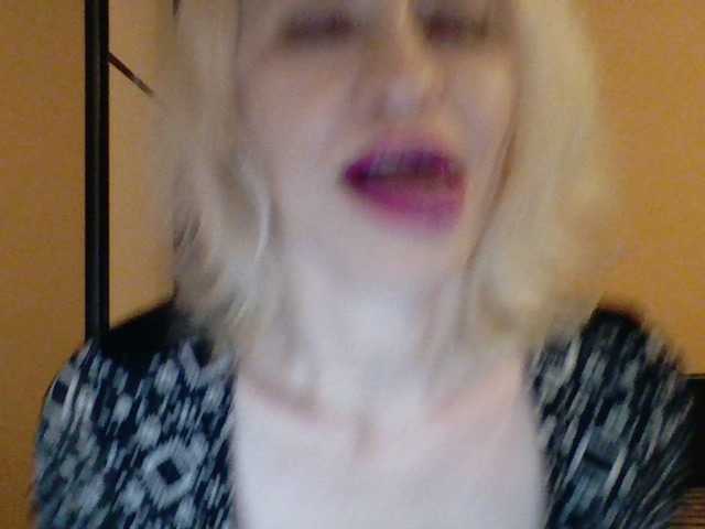 Transliacijos ekrano nuotraukos -Alyona-