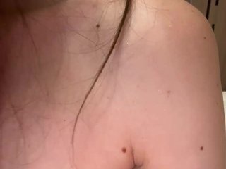 Erotinis vaizdo pokalbis LornaParty