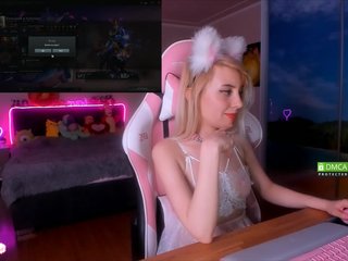 Nuotraukos __Cristal__ Hi. I'm Alice)Support in the top 100, please)Lovense in mу - work frоm 2tk! 20 tk - random, the most pleasant 2222 - 200 ces fireworks, cute cmile 22, show ass - 51, Ahegao 35, squirt 800.