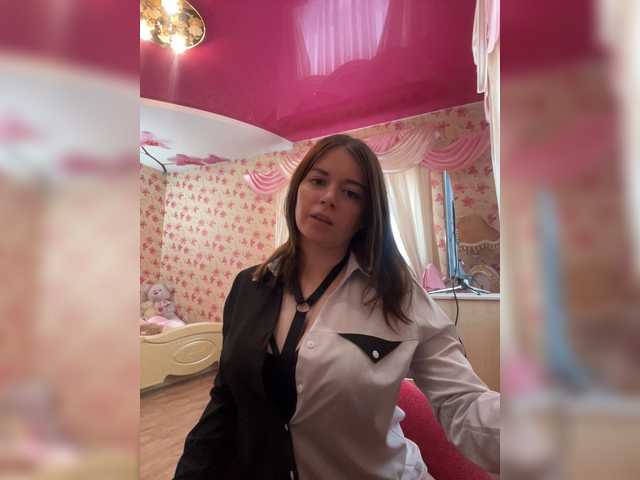 Transliacijos ekrano nuotraukos Brenda_Kiska