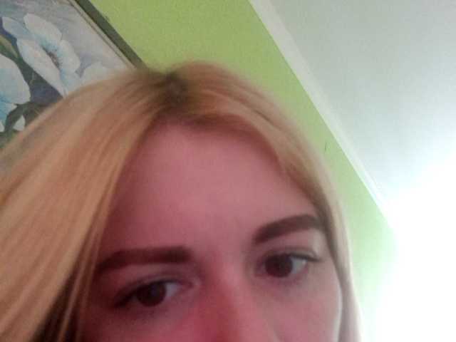 Transliacijos ekrano nuotraukos Brenda_Kiska