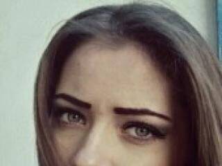 Erotinis vaizdo pokalbis 1elka