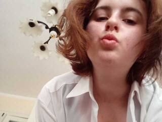 Erotinis vaizdo pokalbis 1fid