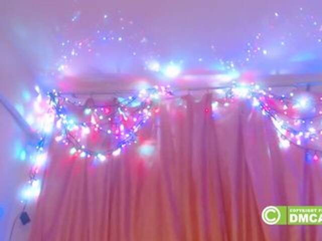 Transliacijos ekrano nuotraukos Misskristin