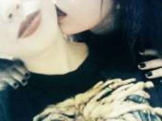 Erotinis vaizdo pokalbis 2kisses