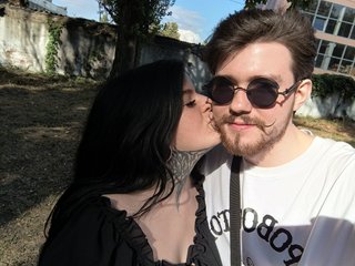 Erotinis vaizdo pokalbis 2Sinners