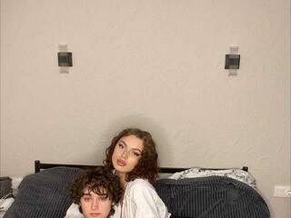 Erotinis vaizdo pokalbis 2Sweet4Yours