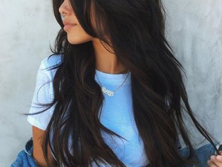 Erotinis vaizdo pokalbis Aalinna