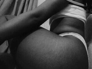 Erotinis vaizdo pokalbis Abano151