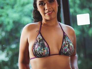 Erotinis vaizdo pokalbis AbbyThompson