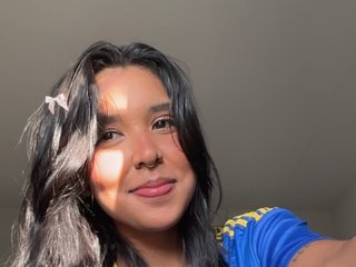 Erotinis vaizdo pokalbis abbyyoung