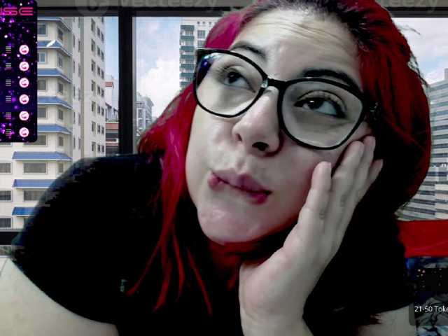 Transliacijos ekrano nuotraukos abigailcurvy