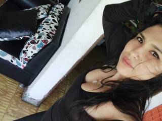 Erotinis vaizdo pokalbis abigailgomez