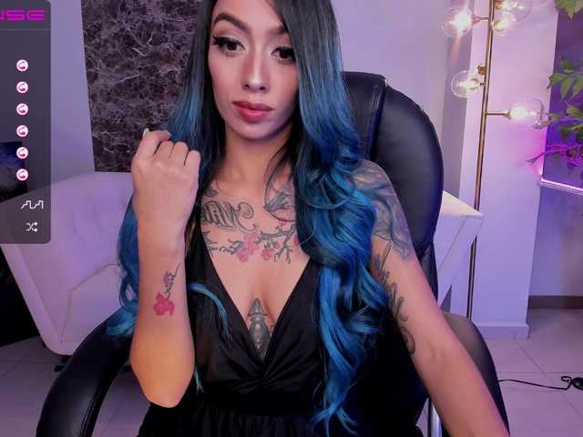 Nuotraukos Abbigailx Toy is activate, use it wisely and make moan ‘til I cum⭐ PVT Allow⭐ Spank hard 139 tkns⭐CumShow at goal 953 tkns