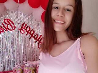 Erotinis vaizdo pokalbis abril201