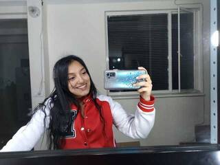 Erotinis vaizdo pokalbis AbrilGV