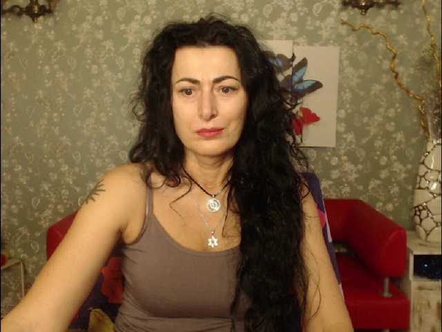 Transliacijos ekrano nuotraukos Abudabiz