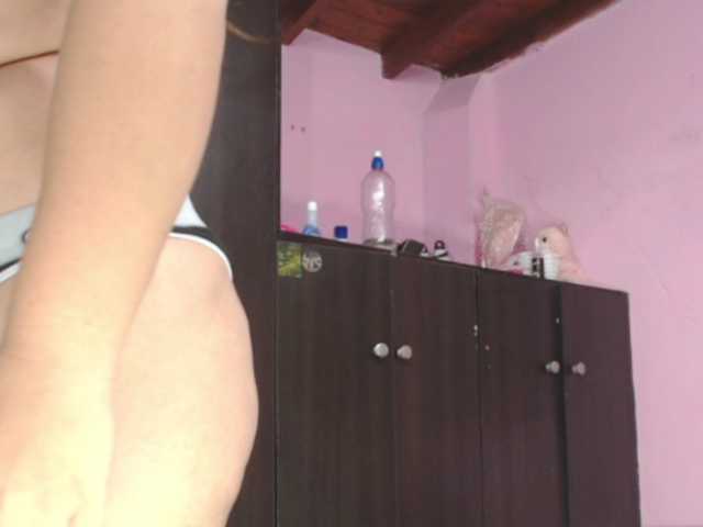 Transliacijos ekrano nuotraukos acutegirlxx