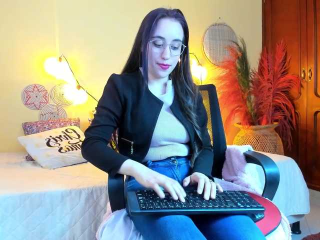 Transliacijos ekrano nuotraukos Adaa-