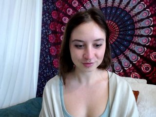 Erotinis vaizdo pokalbis AdalynGlow