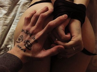 Erotinis vaizdo pokalbis Adam-Eva