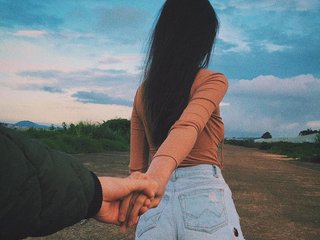 Erotinis vaizdo pokalbis Adamandeva001