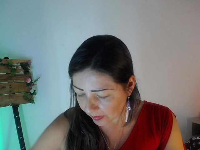 Nuotraukos Addison04 hello, follow me so that bonga enables me on twitter´´the sound of the tokens excites me´´ #mature #milf #bigass #bigboobs #dominatio @total n @sofar @remain