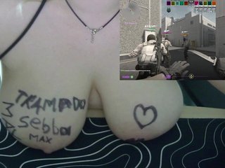 Erotinis vaizdo pokalbis ade1ina