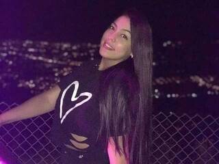 Erotinis vaizdo pokalbis AdeleBlancSec