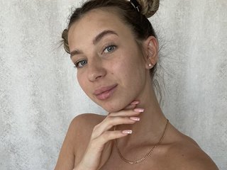 Erotinis vaizdo pokalbis Adeletaylorr