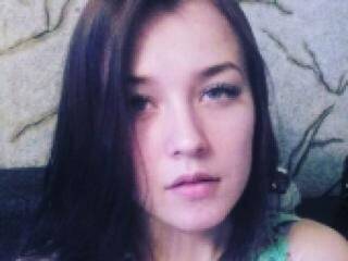 Erotinis vaizdo pokalbis adeliykis