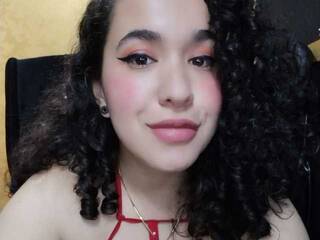 Erotinis vaizdo pokalbis Adoka-Sweet