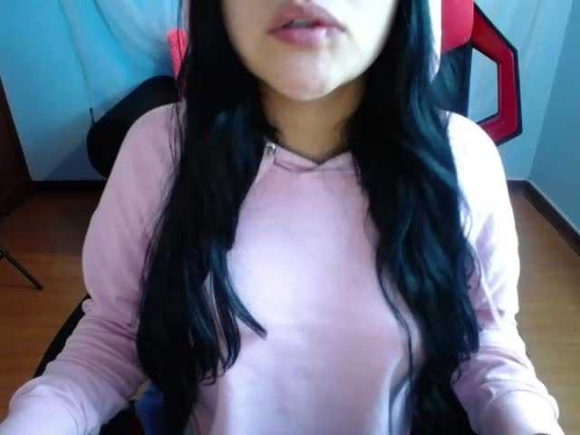 Transliacijos ekrano nuotraukos adrianals