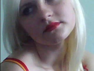 Erotinis vaizdo pokalbis adrianas