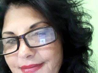 Erotinis vaizdo pokalbis AdrianaSimmon