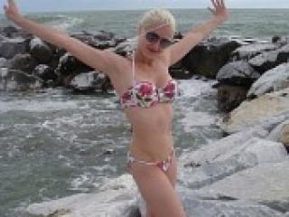 Erotinis vaizdo pokalbis aelis