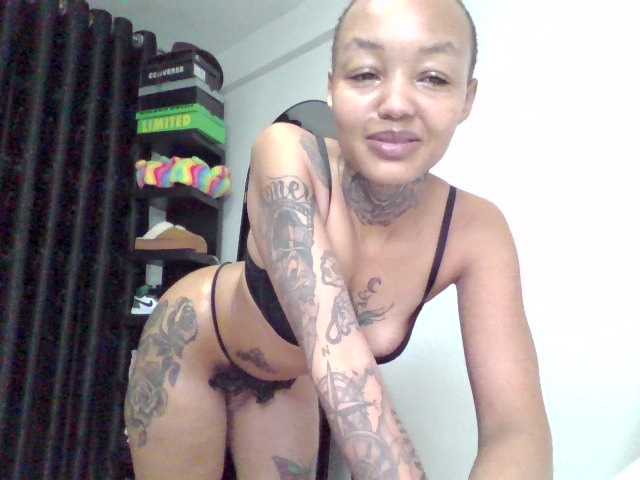 Transliacijos ekrano nuotraukos Africana-jojo