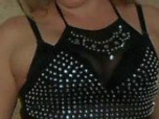 Erotinis vaizdo pokalbis afrodeeta