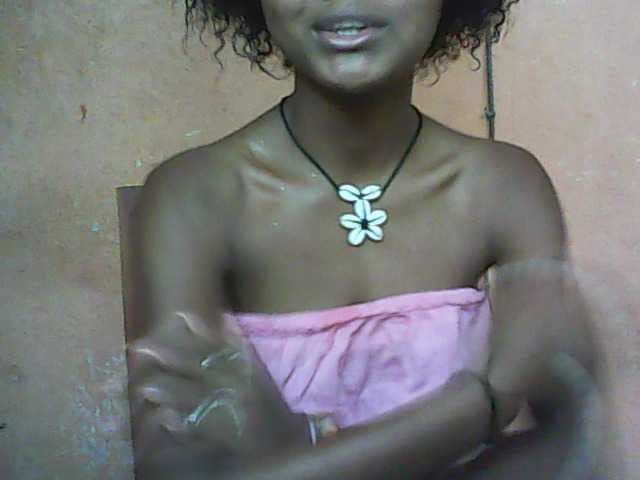 Nuotraukos afrogirlsexy hello everyone, i need tks for play with here, let s tip me now, i m ready , 50 tks naked