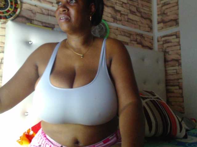 Nuotraukos agatafox #mature #ebony #big tits #play lovense #latina #lovense