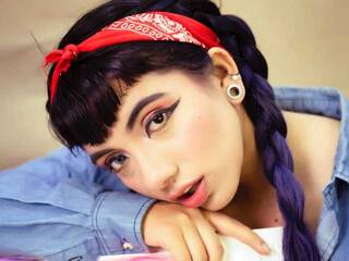 Erotinis vaizdo pokalbis AgathaAiko