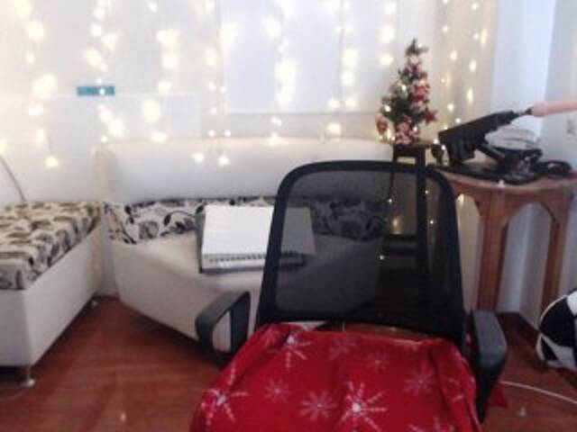 Transliacijos ekrano nuotraukos AhriBluff