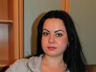 Erotinis vaizdo pokalbis ailenna