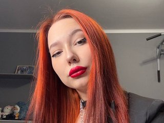 Erotinis vaizdo pokalbis Airyhill