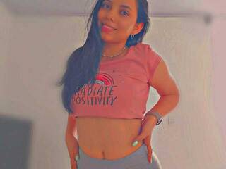 Erotinis vaizdo pokalbis Aiyana-diaz