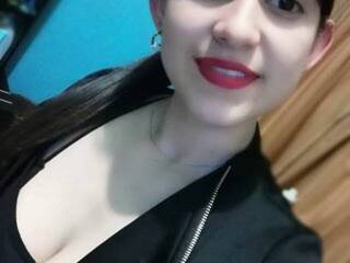 Erotinis vaizdo pokalbis AKIRA-SMITH