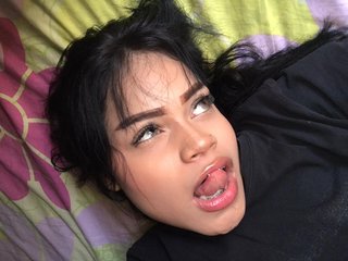 Erotinis vaizdo pokalbis AlaishaAjane