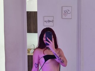 Erotinis vaizdo pokalbis alana-big-ass