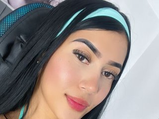 Erotinis vaizdo pokalbis AlanaChloee