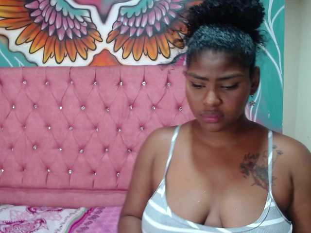 Nuotraukos aleja-sexy Hi make me happy bring out my orgasms and squirt (lush on) #lovense #strip #ridedildo #ebony #bbw #ebony #squirt #deepthroat #tall #curve